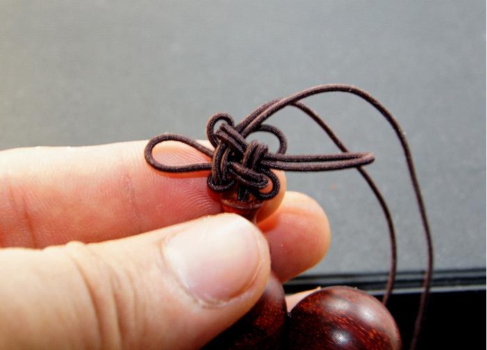 文玩手串系结方法,文玩手串打花结方法