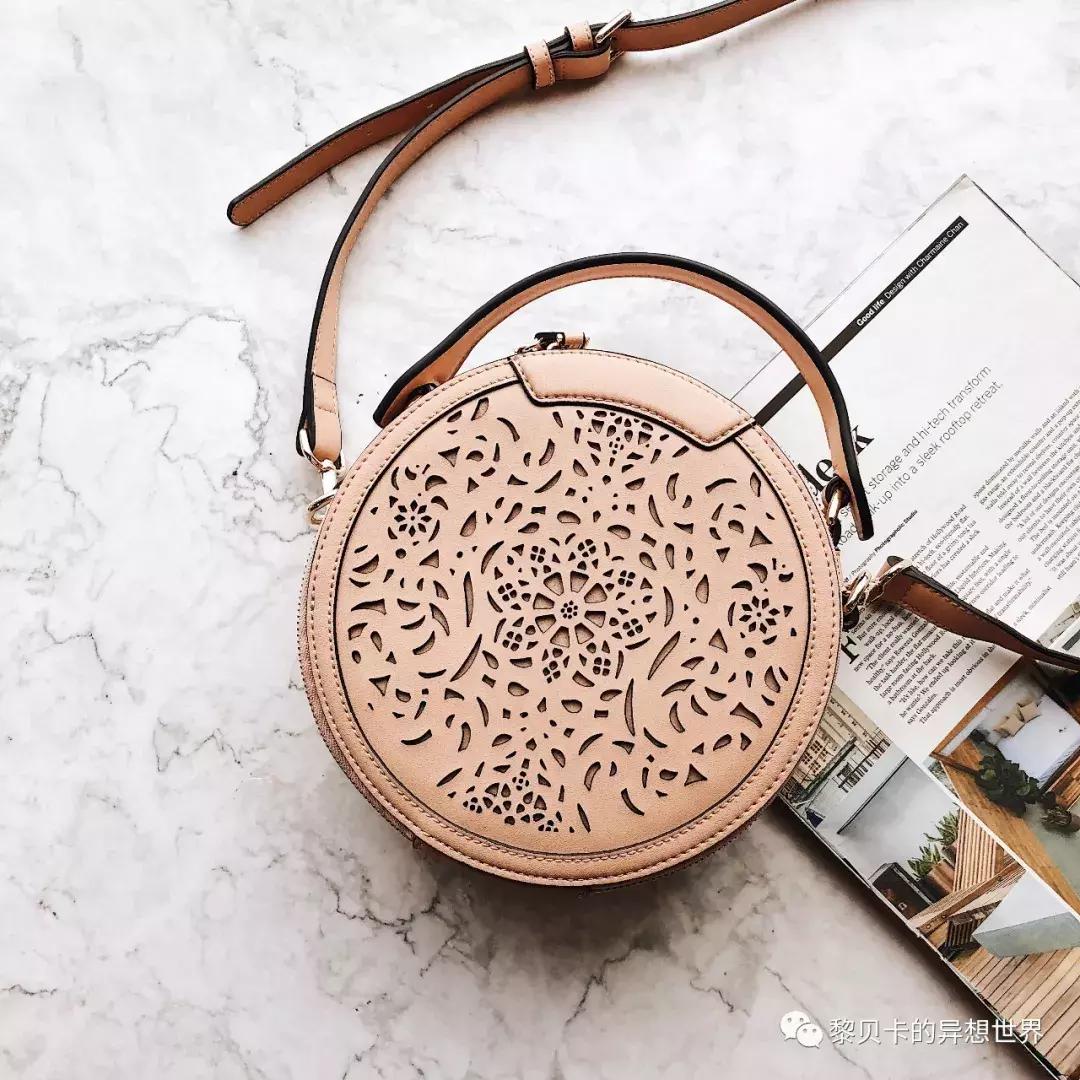 从上百只包里，她们精挑细选了这9只最爱的年度好包