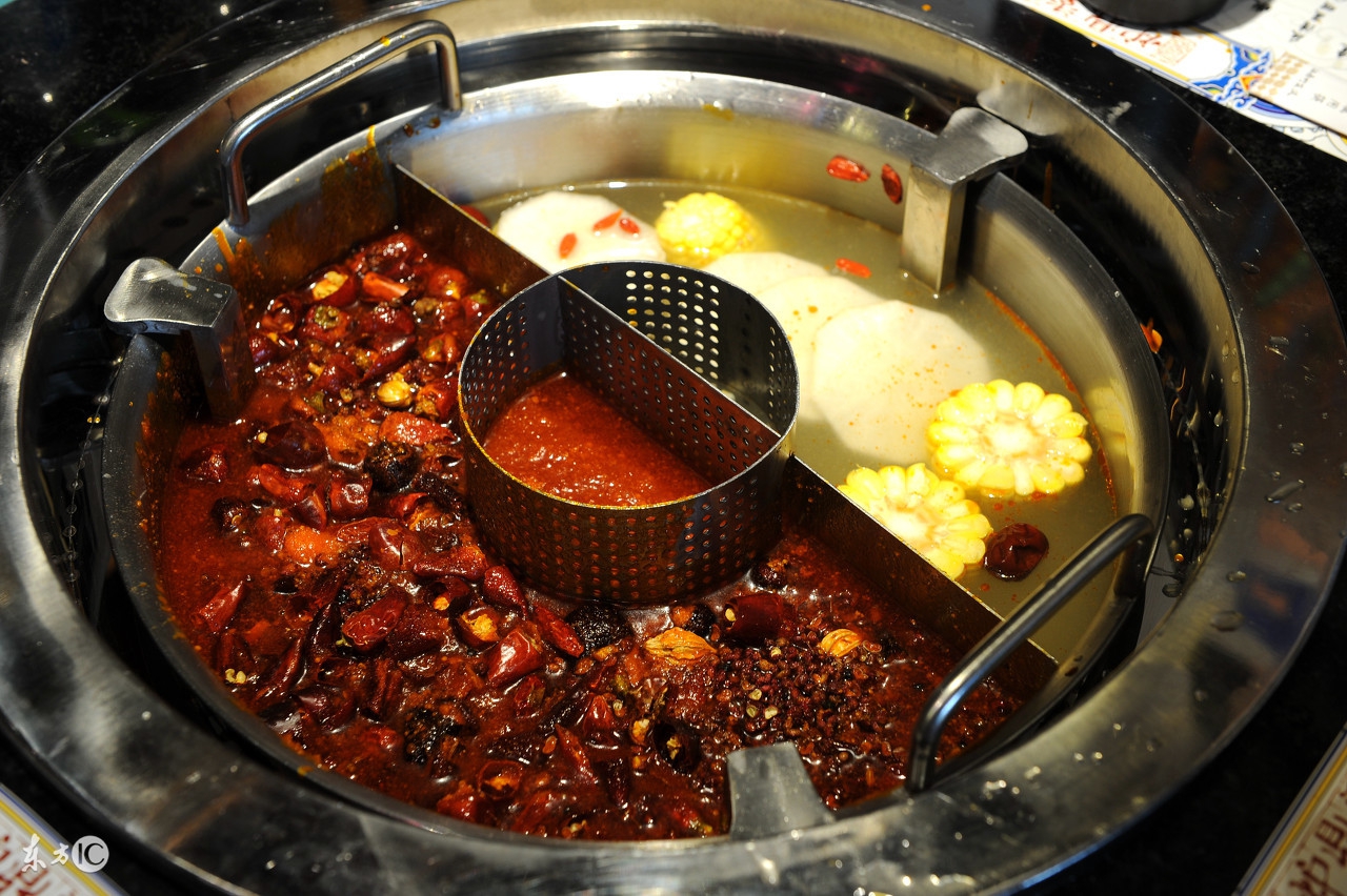 哪种锅可以煮火锅,冬天到了煮火锅吃什么好