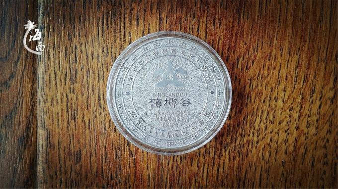 三亚旅游攻略纪念品,自驾游海南三亚必备物品清单