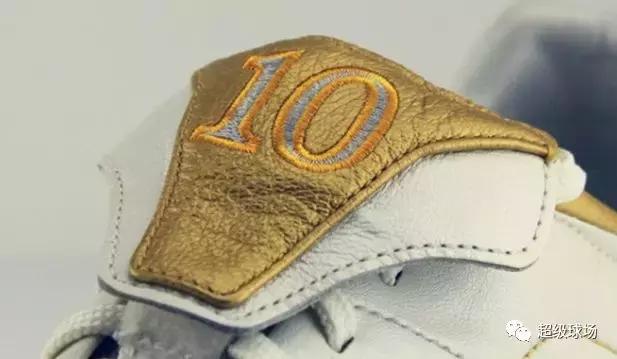 精灵舞者罗纳尔迪尼奥,罗纳尔迪尼奥精灵舞步