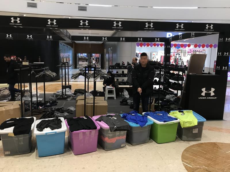 198元耐克高仿品,阿迪耐克高仿被查