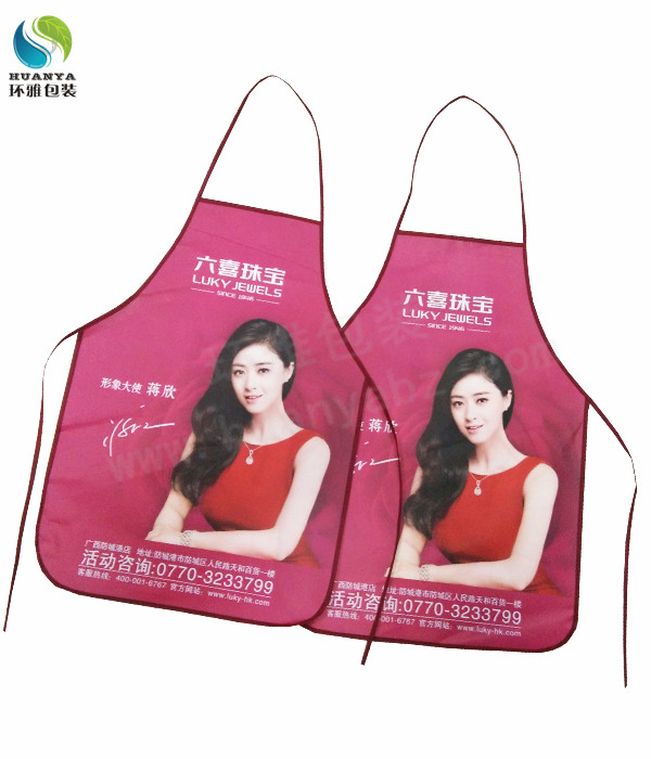 六喜珠宝宣传用广告围裙是什么材质制作的