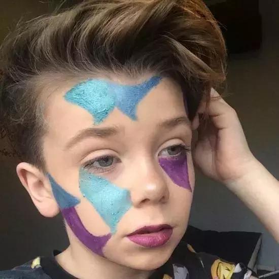 儿童一步一步教你学化妆,小孩一步一步教你学化妆