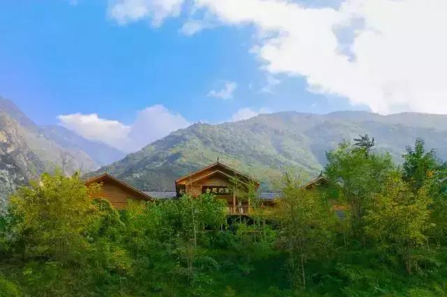 成都泡温泉一日游最佳景点,成都周边100元泡温泉包吃住