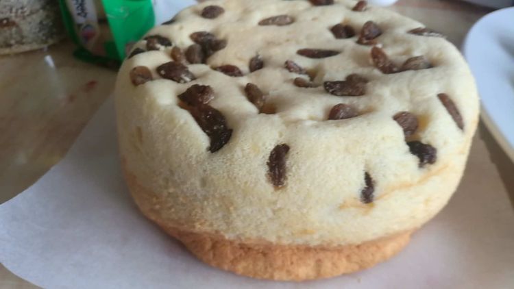 用电饭煲做蛋糕最简单的方法家用,在家如何用电饭煲做蛋糕教程