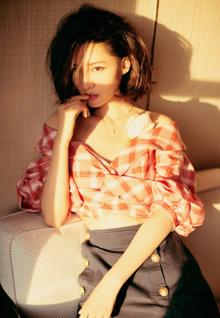 李沁的最新发型日常,李沁发型简单又好看合集