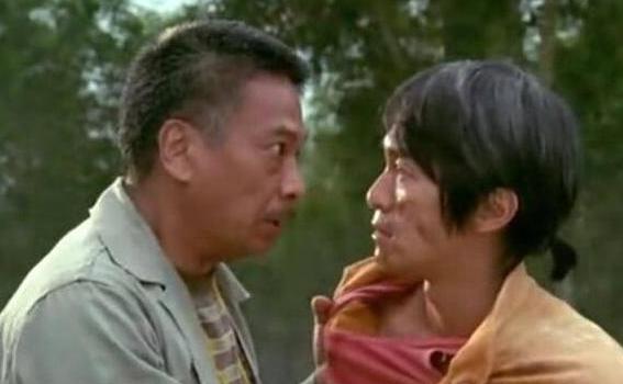 周星驰为啥头发全白了,周星驰头发为什么会白了