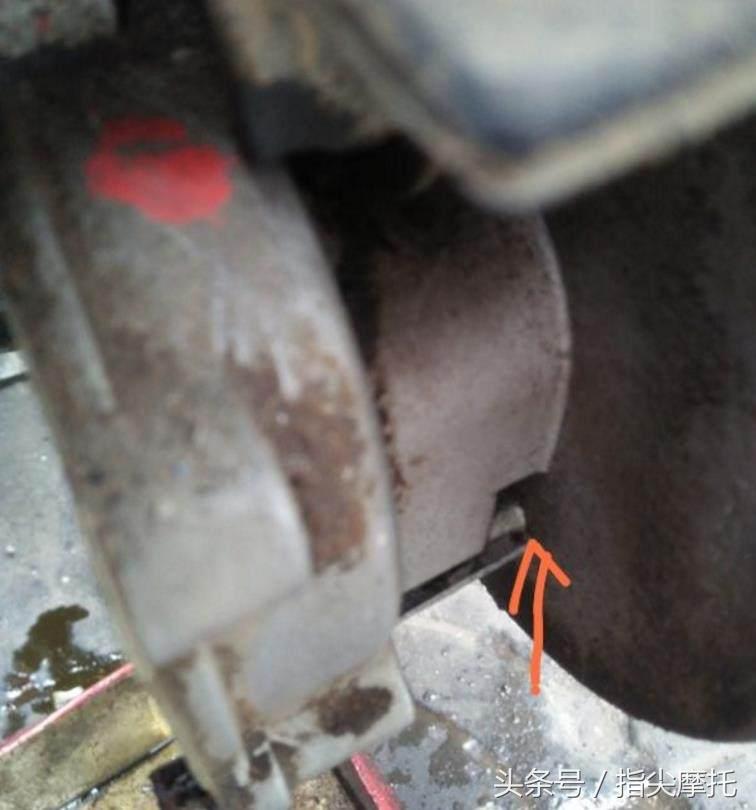 踏板车漏油怎么修复,踏板车鼓刹位置漏油