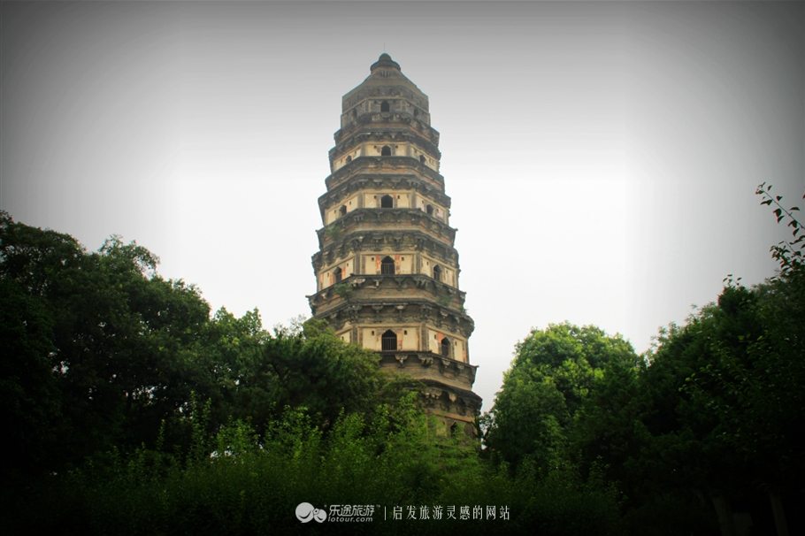 苏州的虎丘被誉为吴中第一名胜,吴中第一名胜