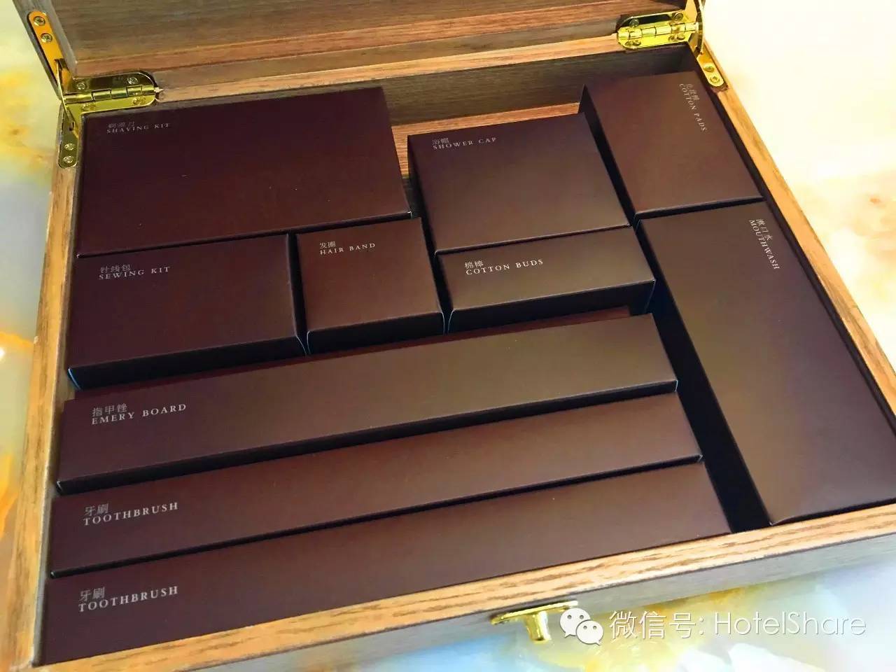 63楼泳池望月、70楼酒吧摘星，广州柏悦|探店首发