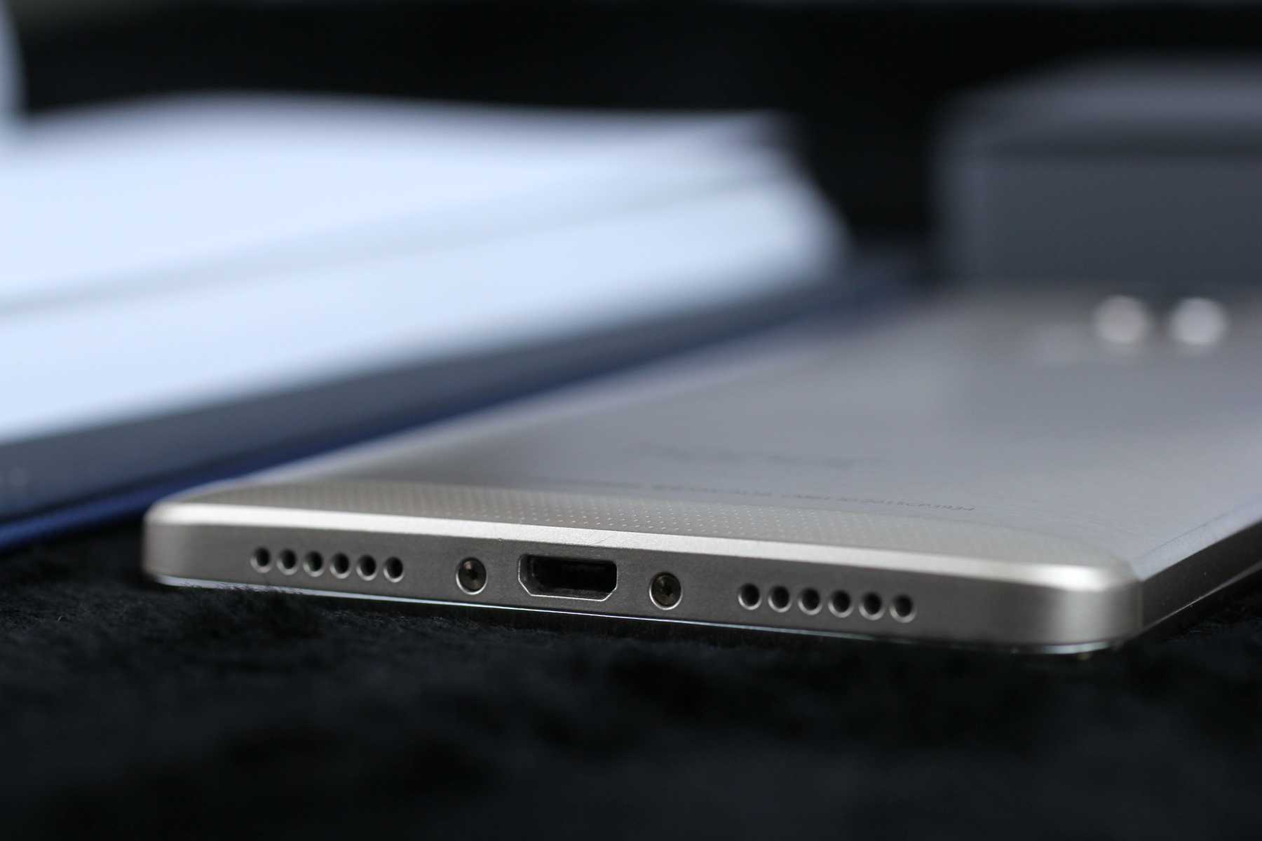 千元机畅玩,令人无法拒绝的荣耀畅玩5x