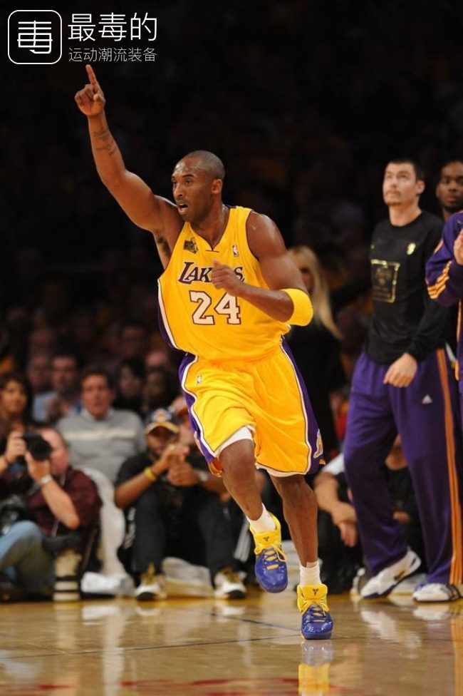 回顾科比上脚战靴,传奇落幕科比