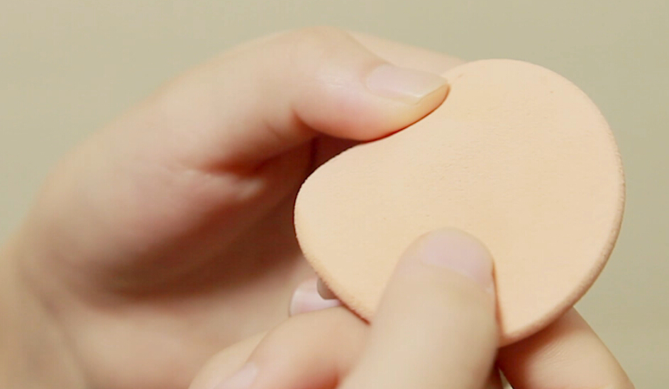 粉饼的海绵可以洗吗,粉饼里面的海绵怎么用