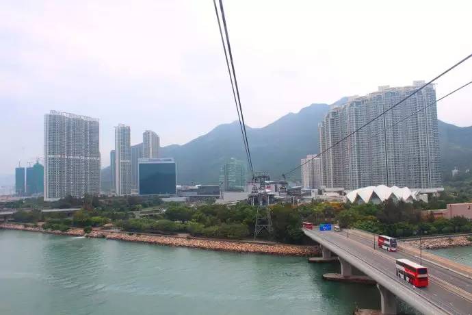 妈妈咪咪嘉年华的欢乐体验和香港郊区的生态怡然之旅