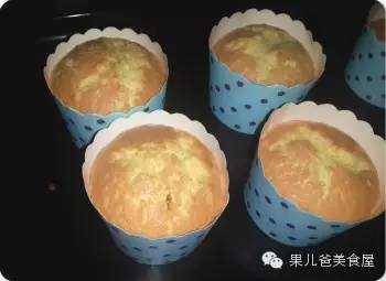 适合新手的戚风纸杯蛋糕,适合新手的杯子推荐