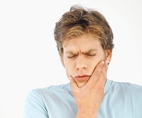 口腔溃疡口舌生疮最快的恢复方法,嘴里起口腔溃疡怎么治