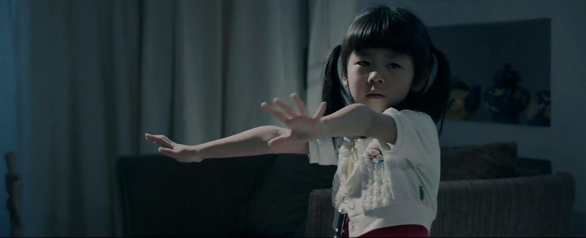 借脸|时来运转，是什么让纯洁女孩走向难以自制的深渊？