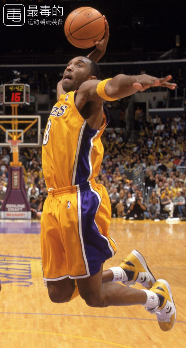 科比生涯球衣回顾,科比生涯最后一战球鞋