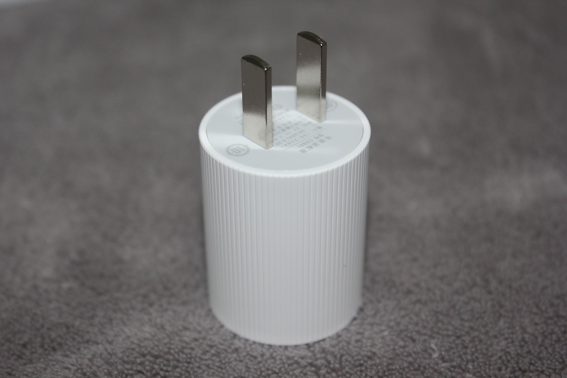 锤子坚果手机现在值得入手吗,坚果手机体验评测