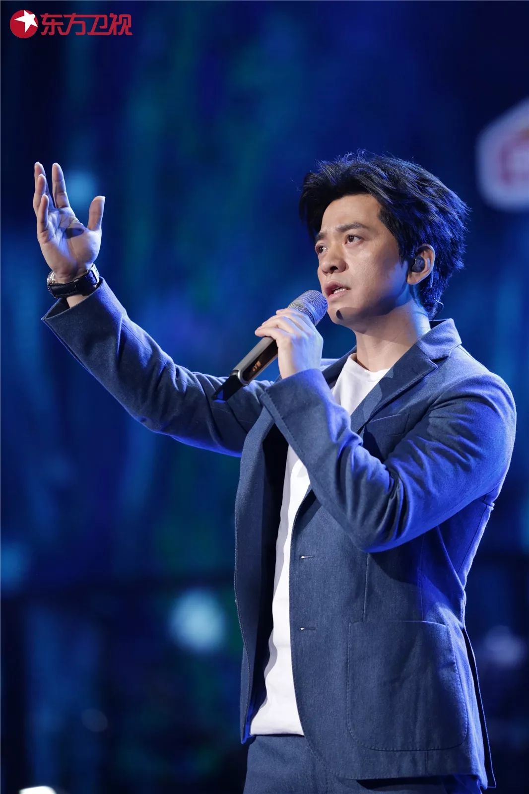 音乐诗人李健演唱会,歌手李健保送清华