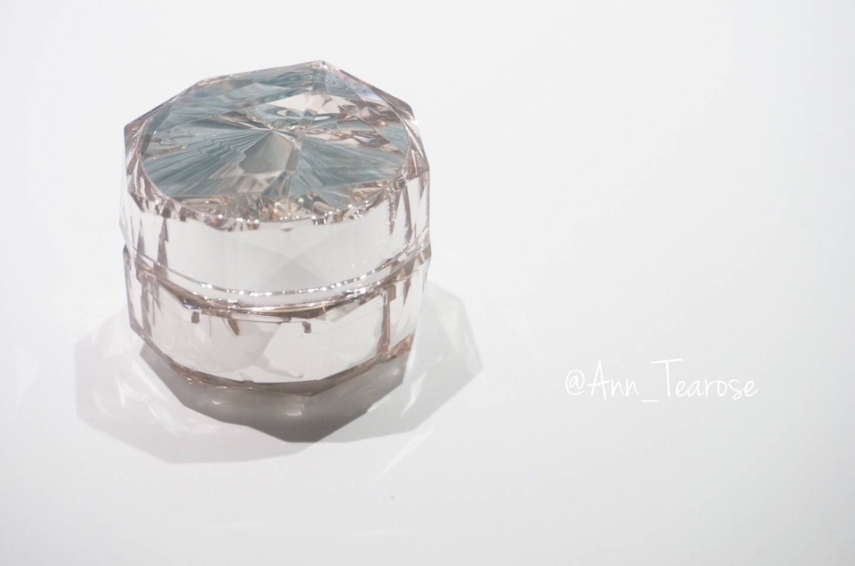 大牌油痘肌护肤推荐,痘痘肌护肤日记大全