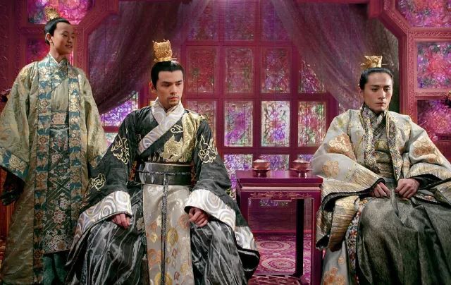 周杰伦亿万富翁,周杰伦600万手表