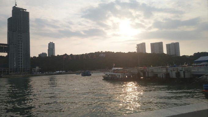 在泰国和泰国人对话,在泰国旅游怎么沟通