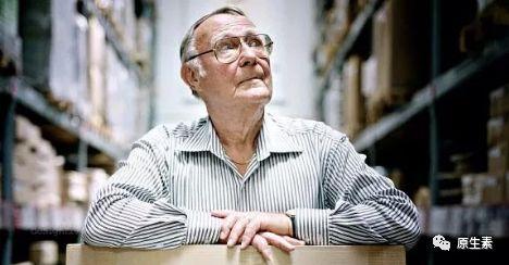 开二手车,跳蚤市场买衣服,他却打造了世界上最大的慈善基金会