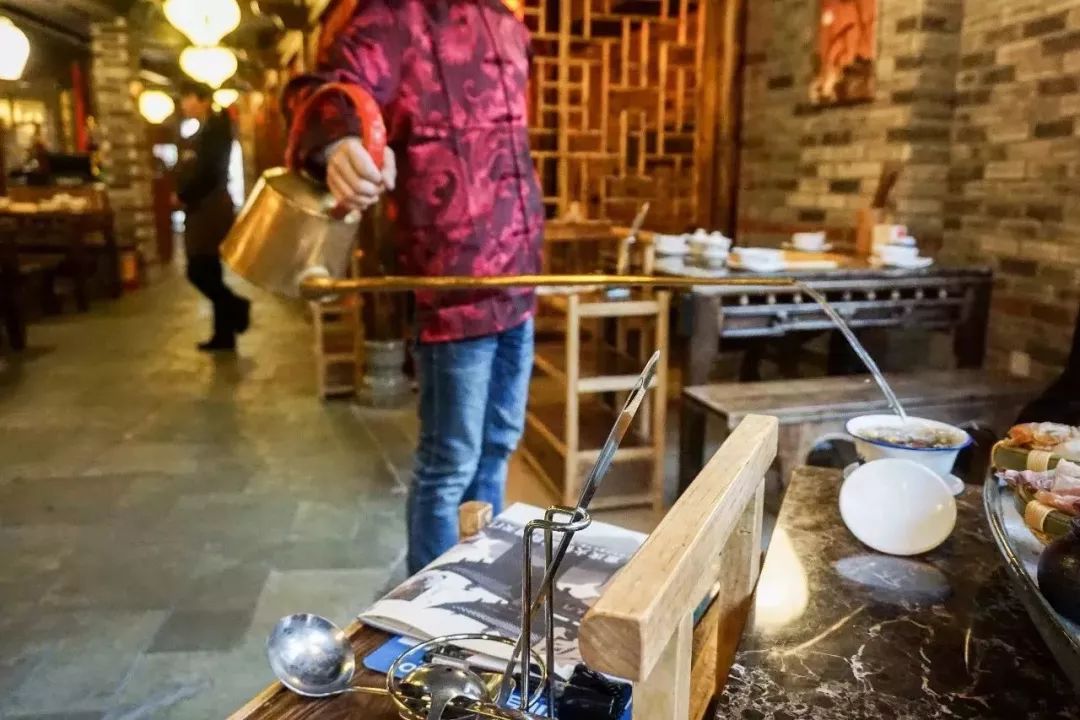 重庆火锅前十强十大必点菜,冬天重庆南山火锅推荐