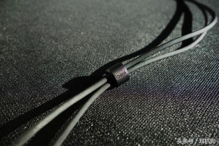 低音爆棚,低音浑厚下沉有力耳机