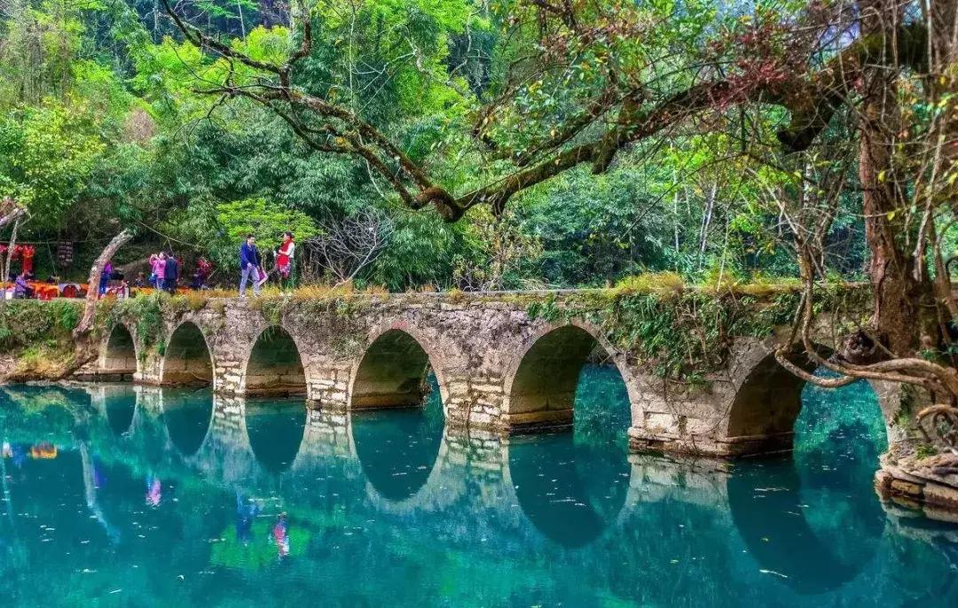 成都到贵州游玩的景点推荐理由,从成都到贵州旅游攻略自由行