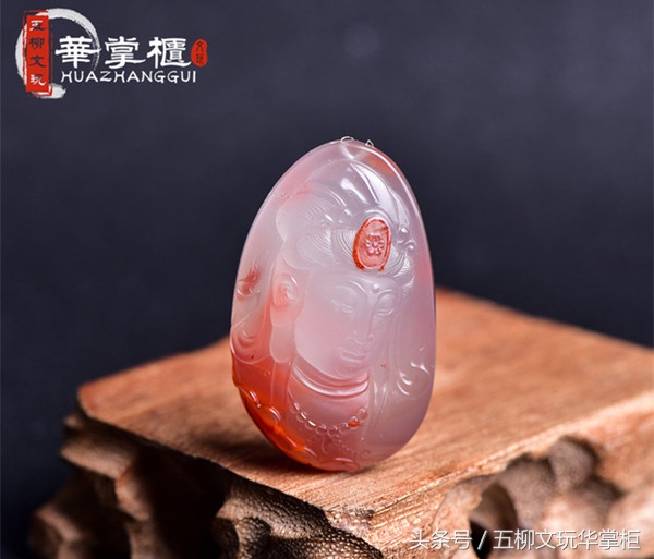 冰飘南红和南红一样吗,冰飘南红有满色的吗