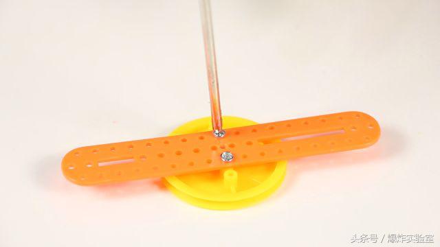 月食日食是怎么形成的视频,月食怎么形成视频全过程