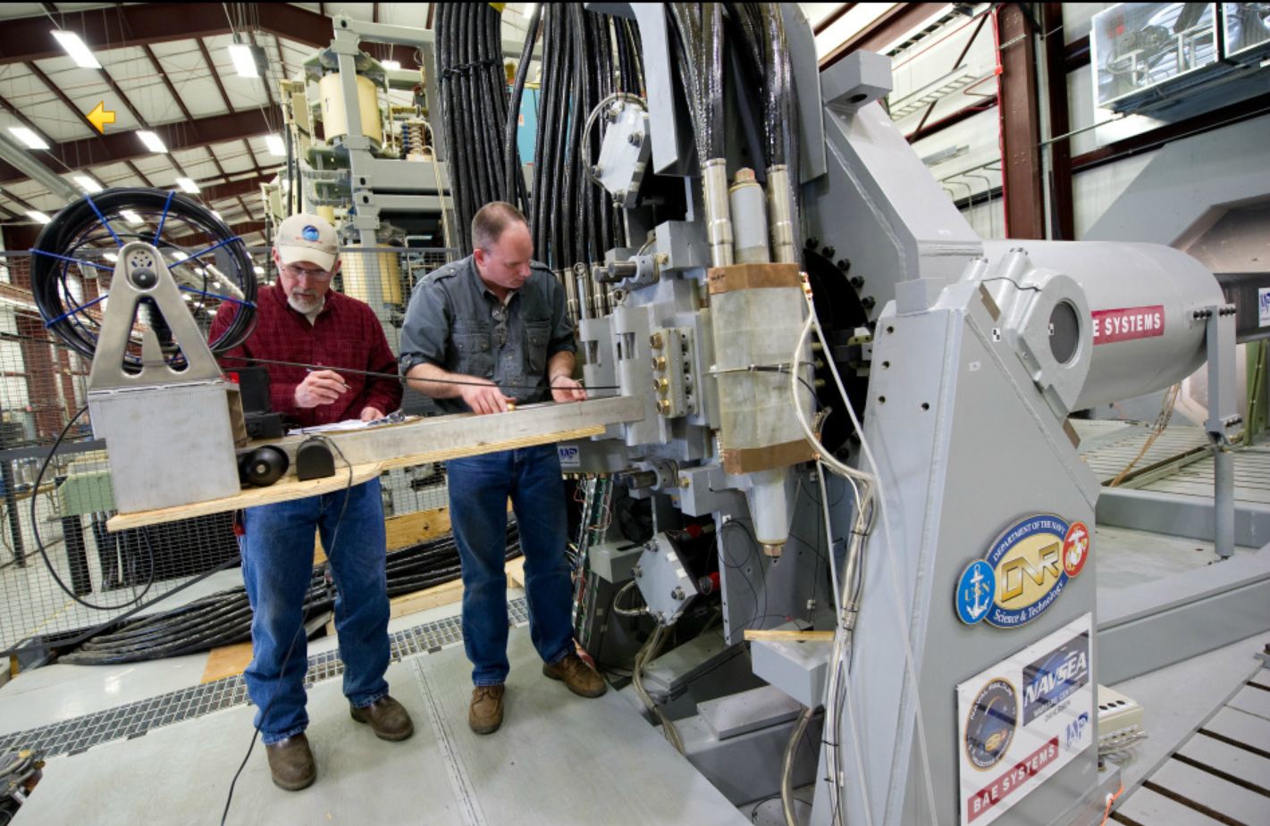 电磁炮上舰图解,电磁炮上舰到底有多难实现
