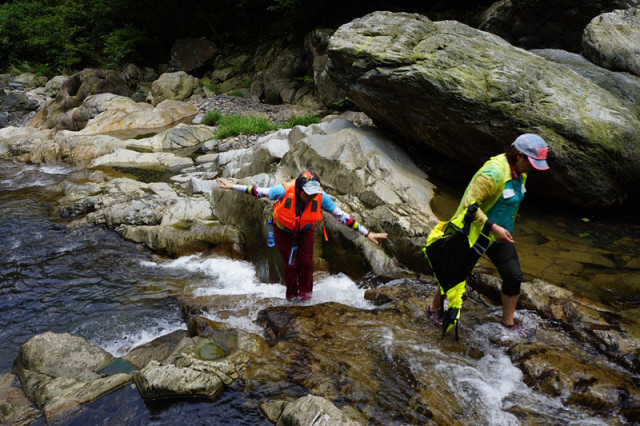 实用防雨户外鞋,户外鞋使用场景