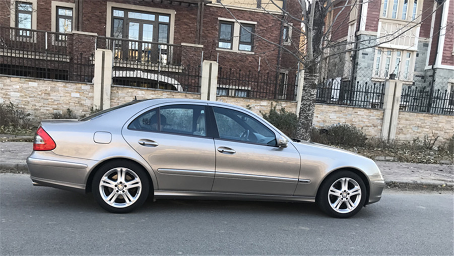 奔驰e280老款落地价,奔驰e280值得买吗