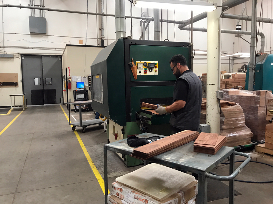 吉他中国专访视频,taylor吉他全系列