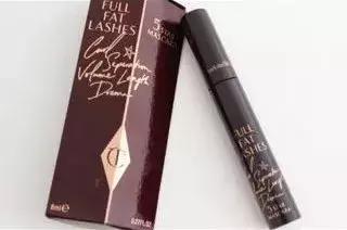 衣帽间比商场还大的亿万富豪，竟然跟我用同款？