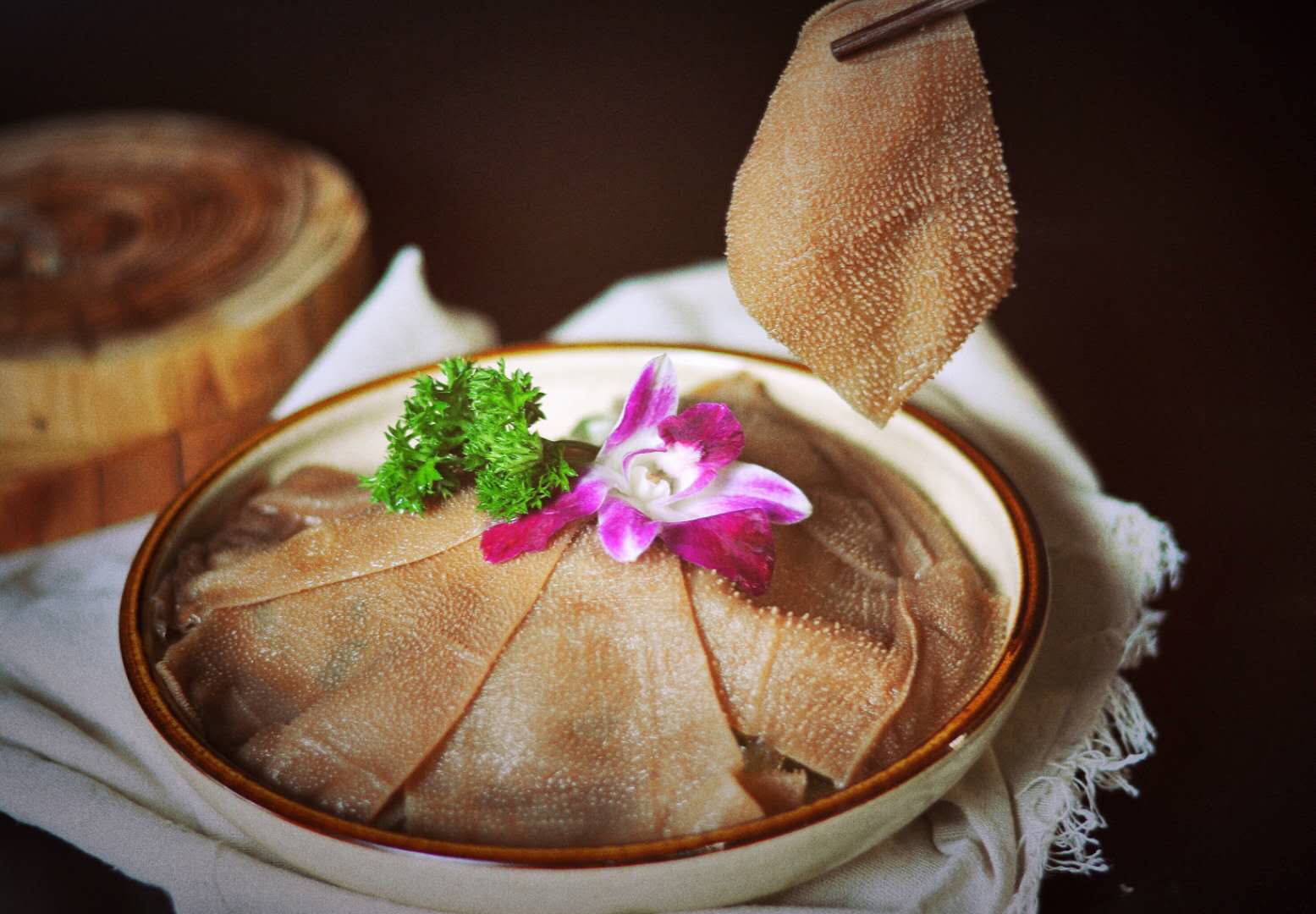 西安藏在小巷子的老店,西安隐藏在巷子里的串串店