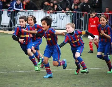 梅西10年势在必得,10岁梅西