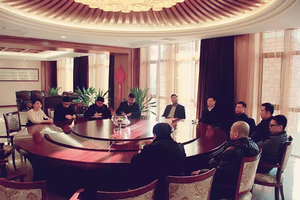 繁荣象棋文化促进莲花山旅游大发展