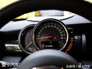 现在最值得入手的两厢车,动力强劲操控好两厢车推荐