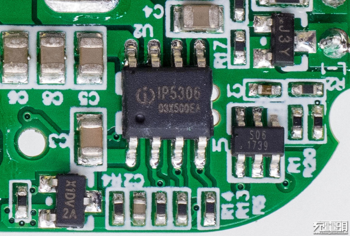 椋炴瘺鑵跨収鏄庣伅,鑷甫澶瑰瓙鐨勮ˉ鍏夌伅
