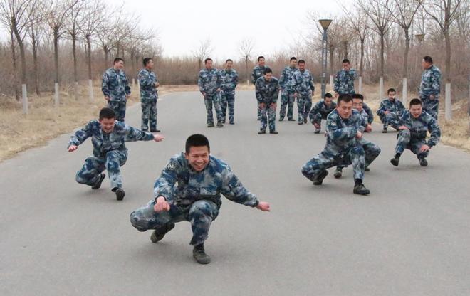 怎么样轻松崴脚,绷带怎么绑预防崴脚