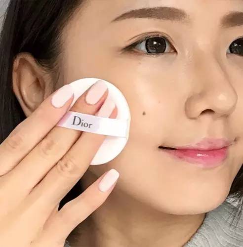 气垫bb推荐公认好用的,气垫BB怎么用不掉粉