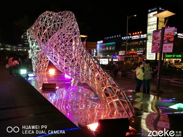 华为概念机徕卡三镜头,徕卡双摄像头有多强