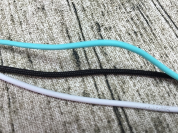 一加耳机对比airpodspro,earpods和原装耳机