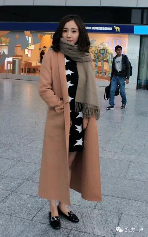 如何跟着明星学穿搭,跟着明星搭配穿搭