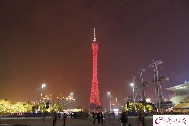 世界名塔亮灯,世界地标建筑灯光秀